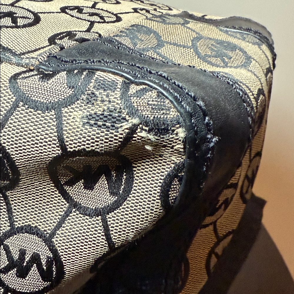 VINTAGE Y2K Michael Kors Ludlow Large Jacquard Signature Bag - Picture 14 of 14